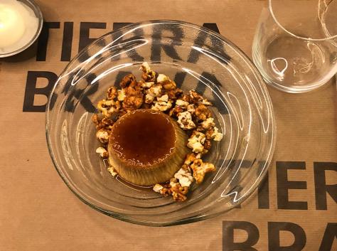 Calçotada Barcelona Tierra Brava Eixample Mercado del Ninot cocina catalana tradicional