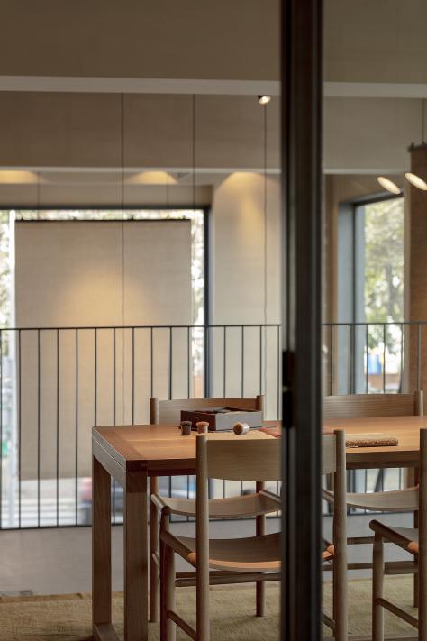 Cumellas Showroom y Oficinas alfombras Sant Cugat