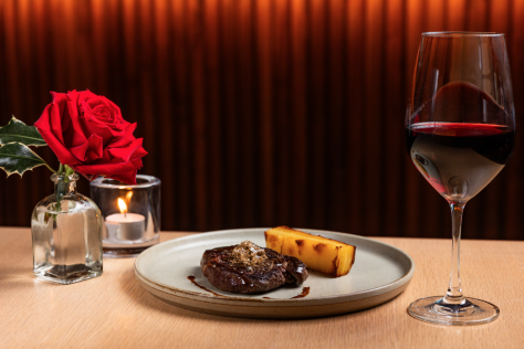 Navidad, Nochevieja, Fin de Año, cena-espectáculo, restaurantes, hoteles, Cabaret, Veraz, The Roof, The Barcelona Edition