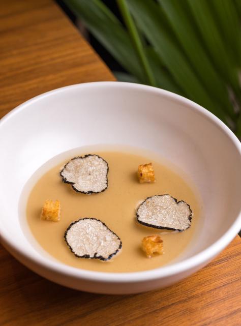 Martina Puigvert Les Cols The Barcelona Edition Hotel restaurante Veraz