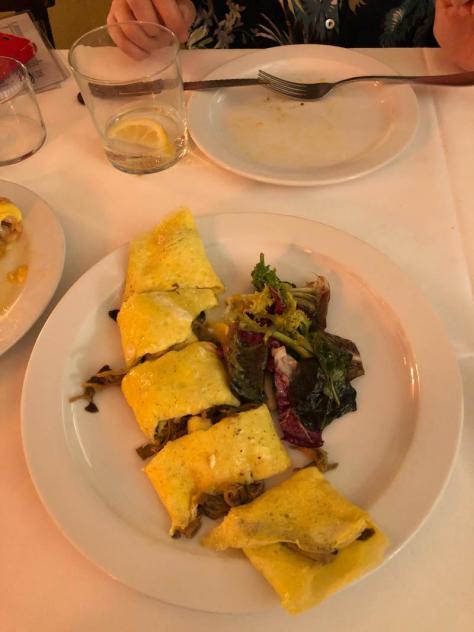 Belmonte, Bar & Restaurant