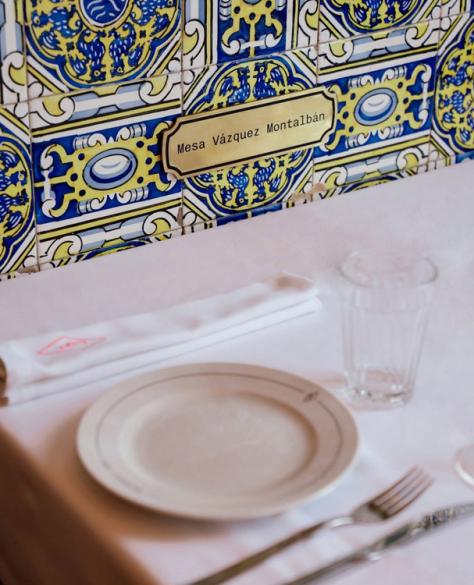 Casa Leopoldo, Rosa Gil, homenaje, Raval, cocina catalana, rabo de toro, albóndigas con sepia, paella de marisco, restaurantes emblemáticos, Barcelona, Pepe Carvalho, Manuel Vázquez Montalbán