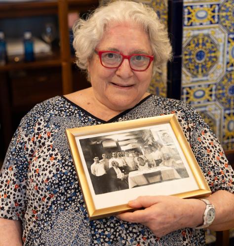 Casa Leopoldo, Rosa Gil, homenaje, Raval, cocina catalana, rabo de toro, albóndigas con sepia, paella de marisco, restaurantes emblemáticos, Barcelona, Pepe Carvalho, Manuel Vázquez Montalbán