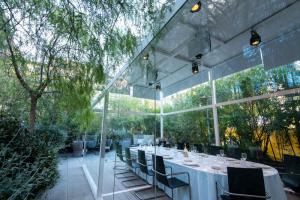 Petit R de Ruinart + Mandarin Oriental